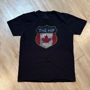 The Hip Men’s Short Sleeve T Shirt Size Large
